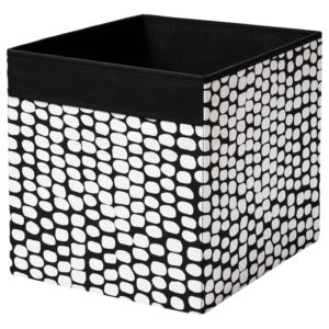 droena-box-black-white